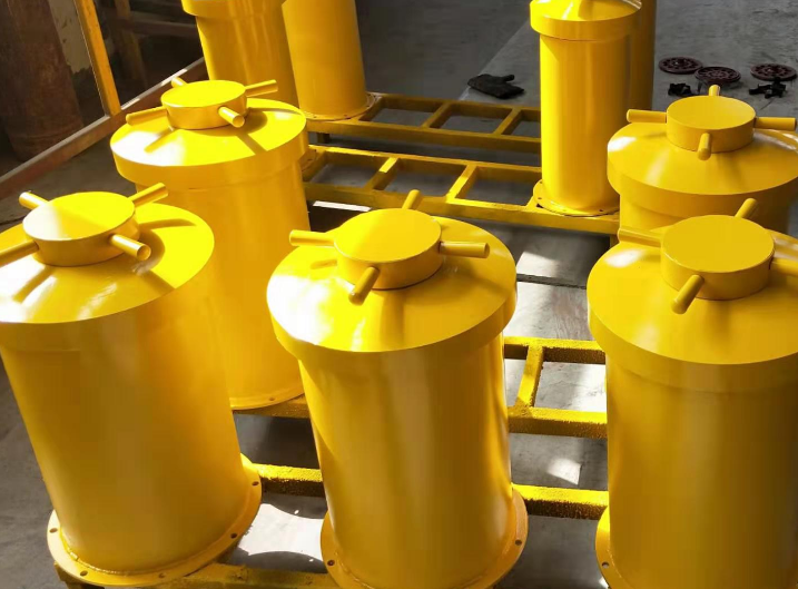 九湖镇凯龙矿山设备的抗爆容器材质与尺寸