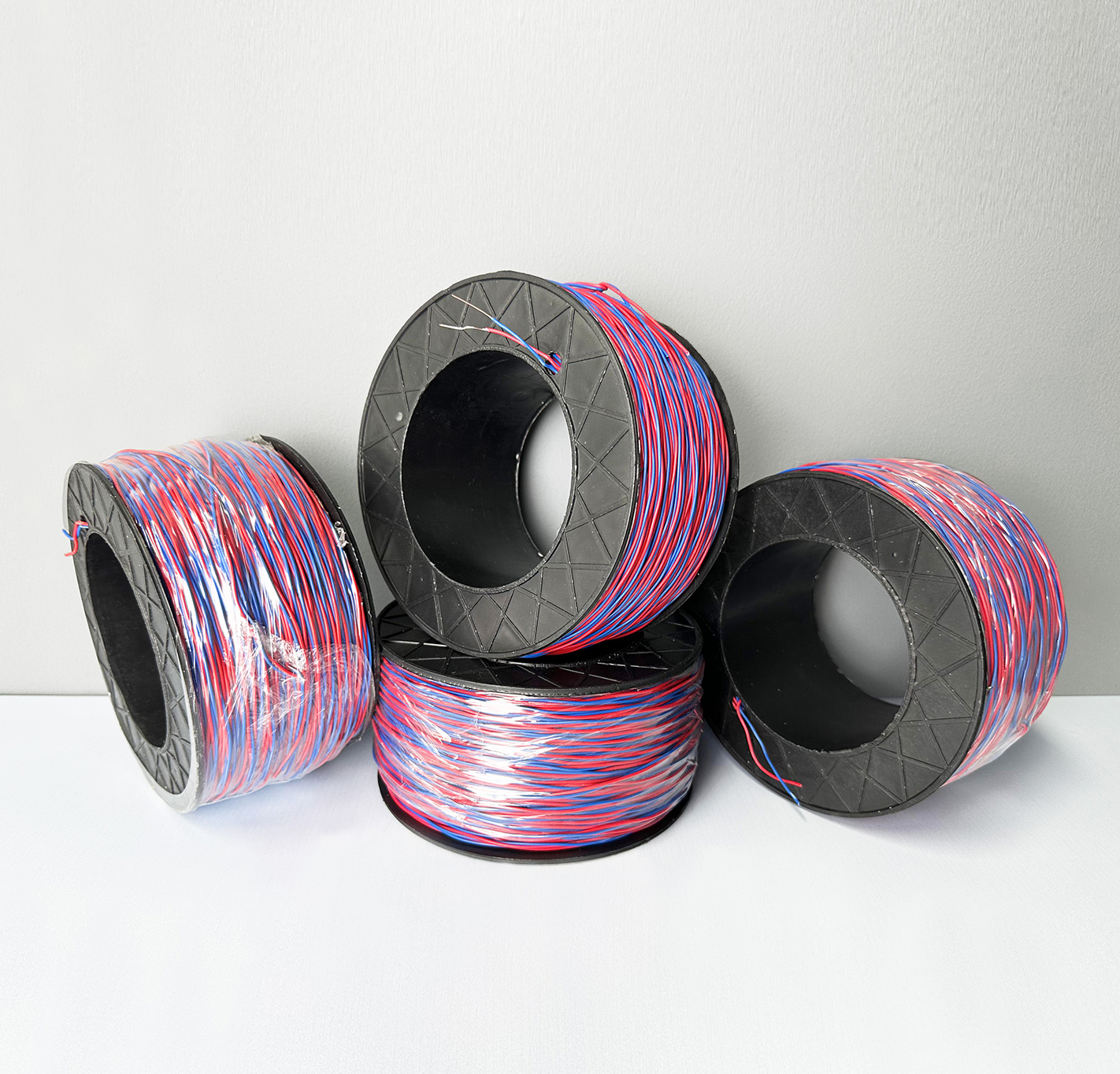 九湖镇纯铜放炮线和普通放炮线差别在哪?